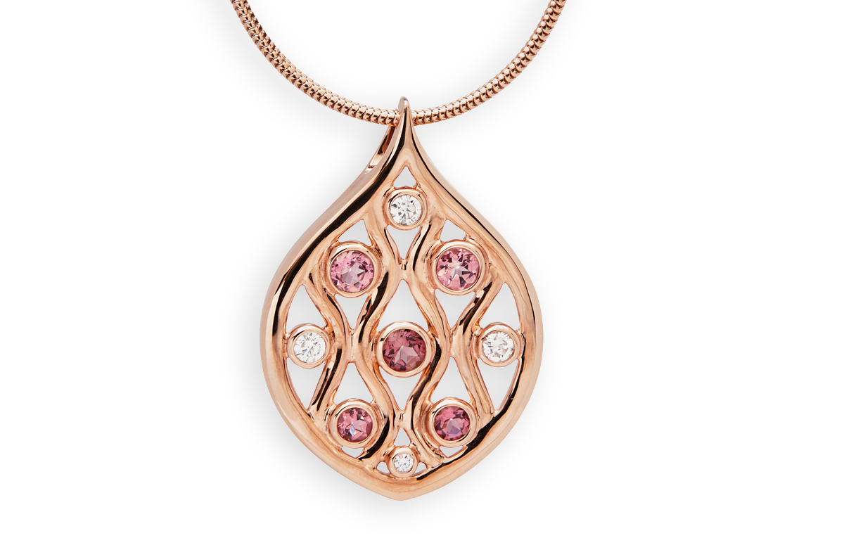 Rotgold Collier mit Diamanten, pinkfarbene Turmaline bei Juwelier Wilm Hamburg