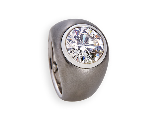 Diamant-Ring 5ct Weißgold mit Diamanten vom Hamburger Juwelier Wilm kaufen